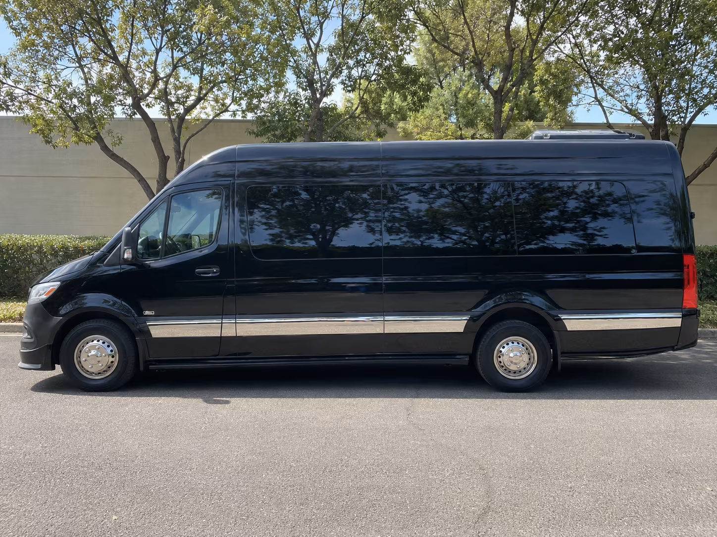 castle rock airport shuttle bus rentals