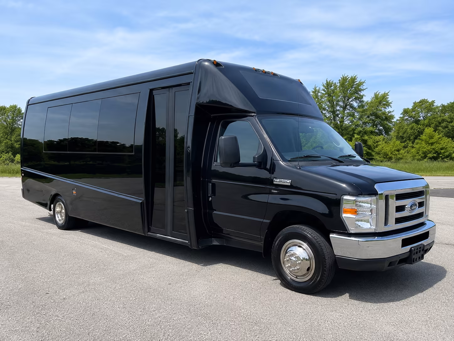 thornton tournament charter bus rentals for thornton sports teams and fan groups